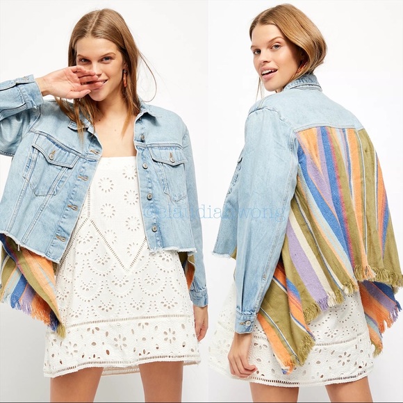New FREE PEOPLE In the Sun Denim Baja Blanket Poncho Fringe Swing Jacket